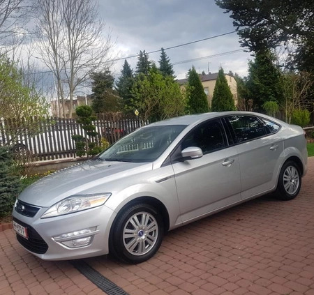 Ford Mondeo cena 16900 przebieg: 240000, rok produkcji 2011 z Staszów małe 436